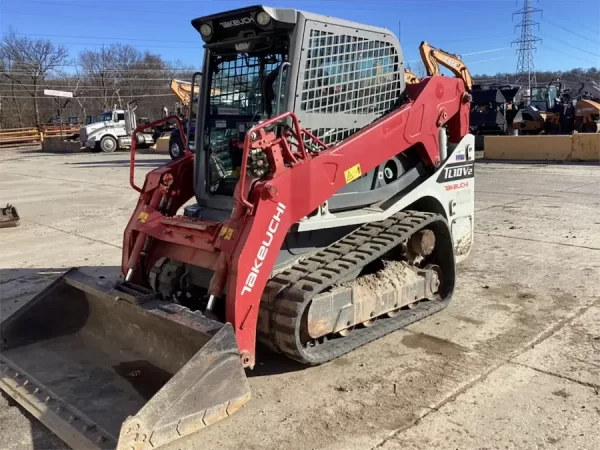 2017 Takeuchi Track Loader TL10V2-CR For Sale